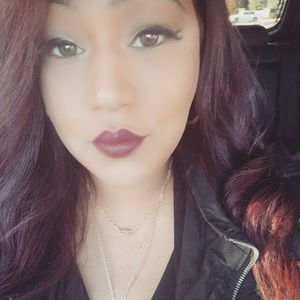 Meet your Posher, Evie